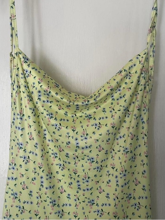 Reformation Dresses & Skirts - Reformation Pale Yellow Floral Backless Cowl Slip Dress
